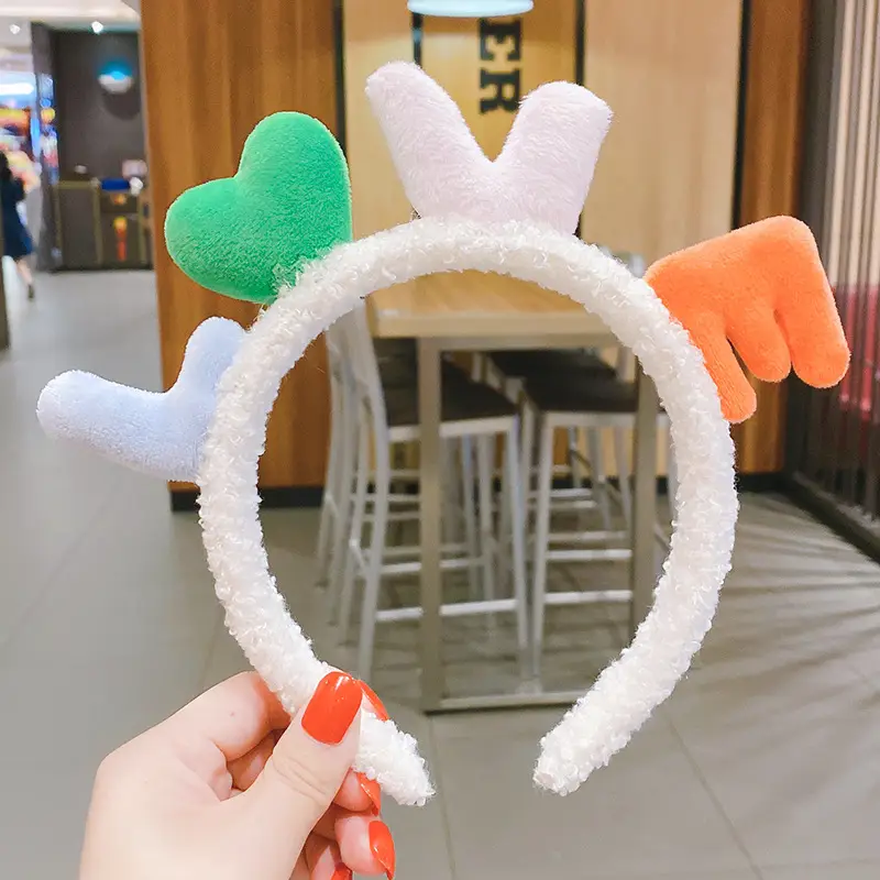 Cute Pom Pom Hairband for Women - Image 3
