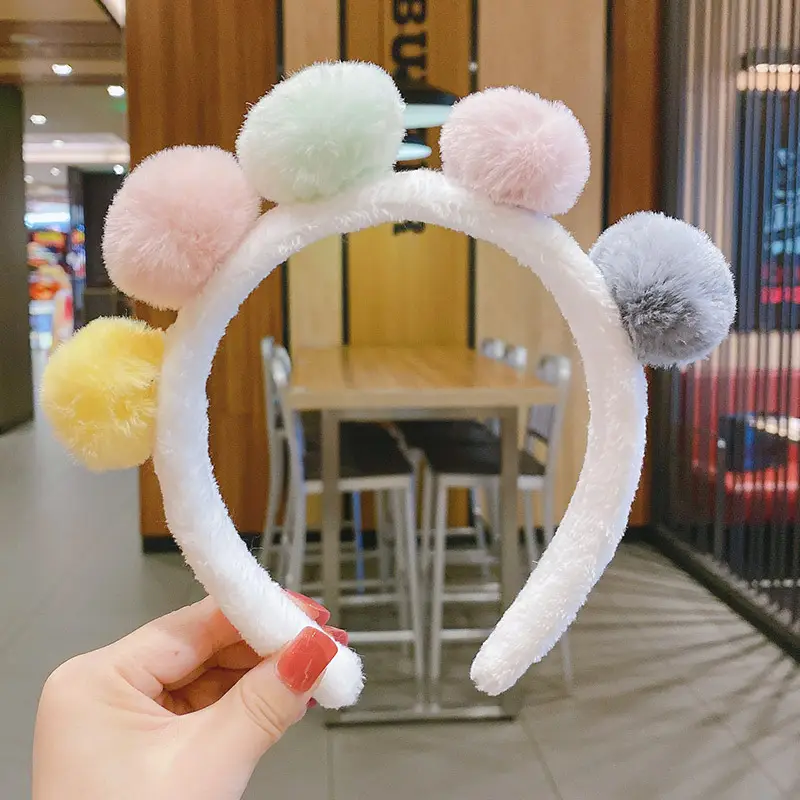 Cute Pom Pom Hairband for Women - Image 6