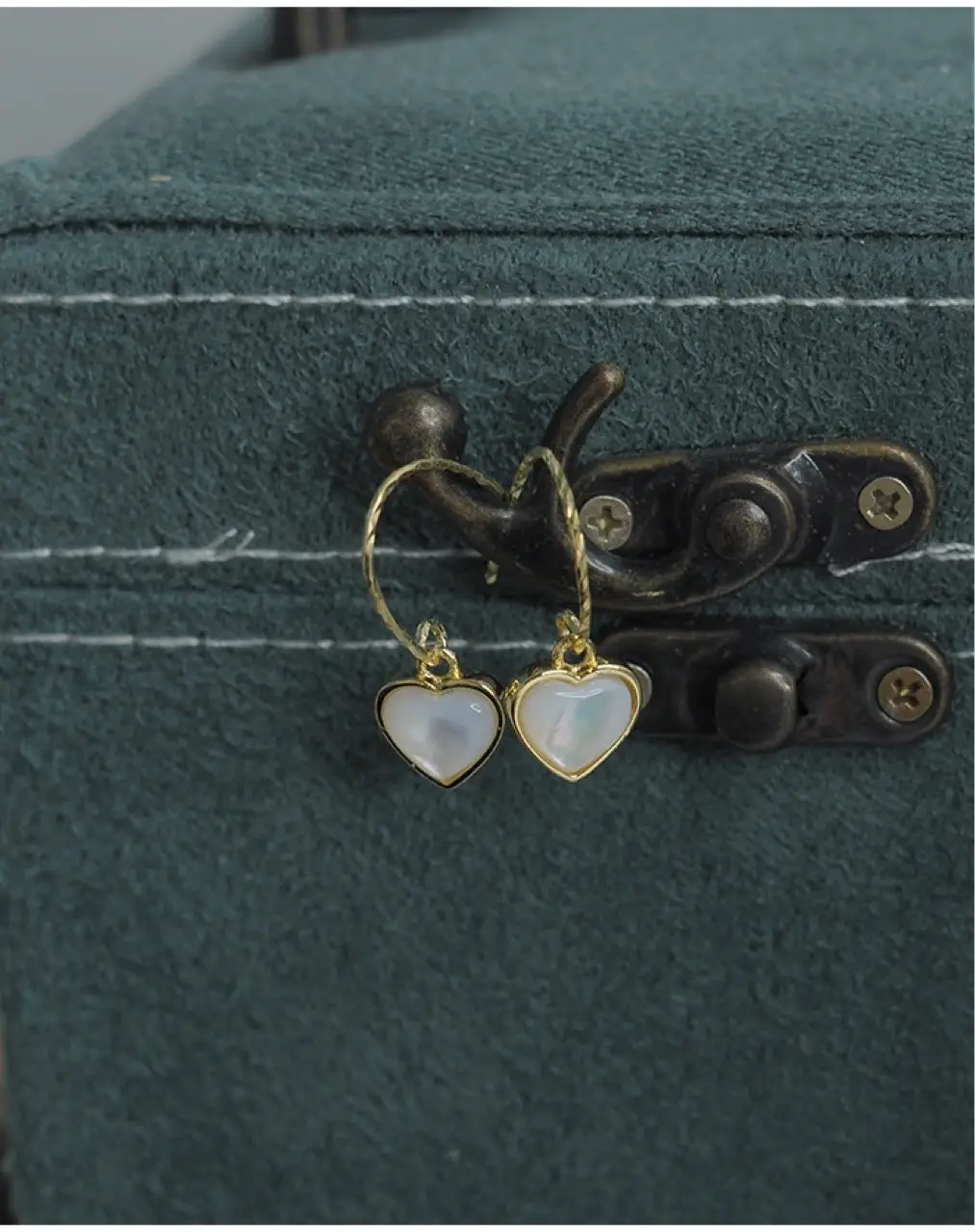 Elegant Pearl Heart Earrings for Women — feature 8