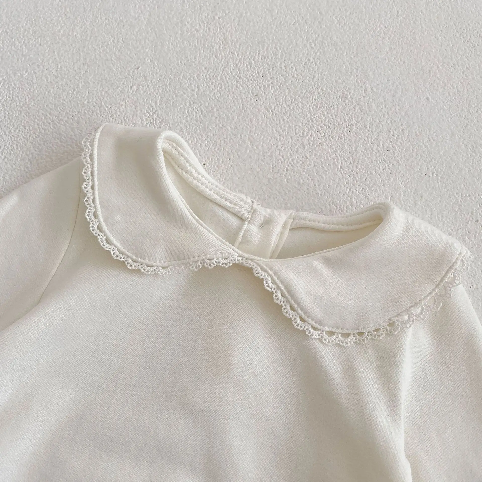 Baby Girl Heart Embroidered 2-Piece Set — feature 12