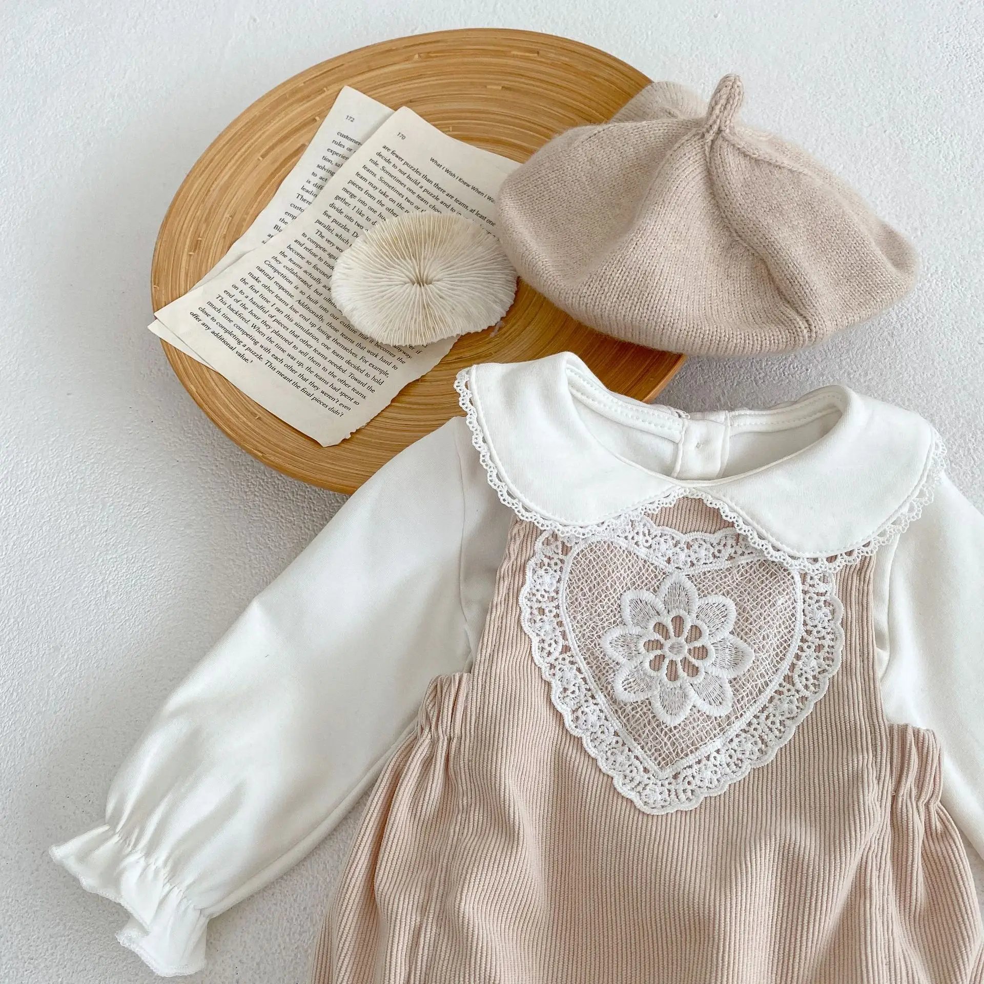 Baby Girl Heart Embroidered 2-Piece Set — feature 17