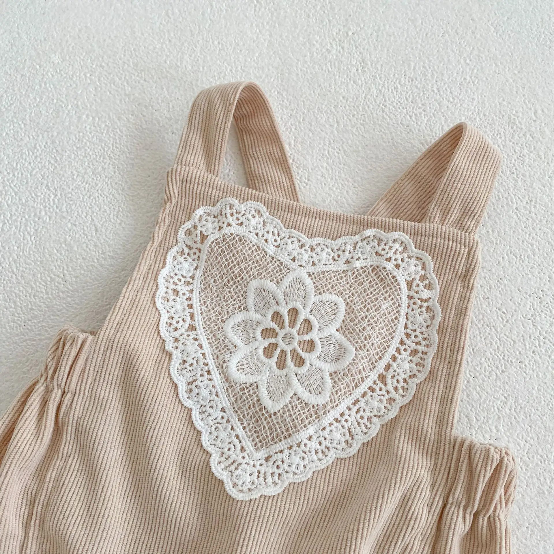 Baby Girl Heart Embroidered 2-Piece Set — feature 19