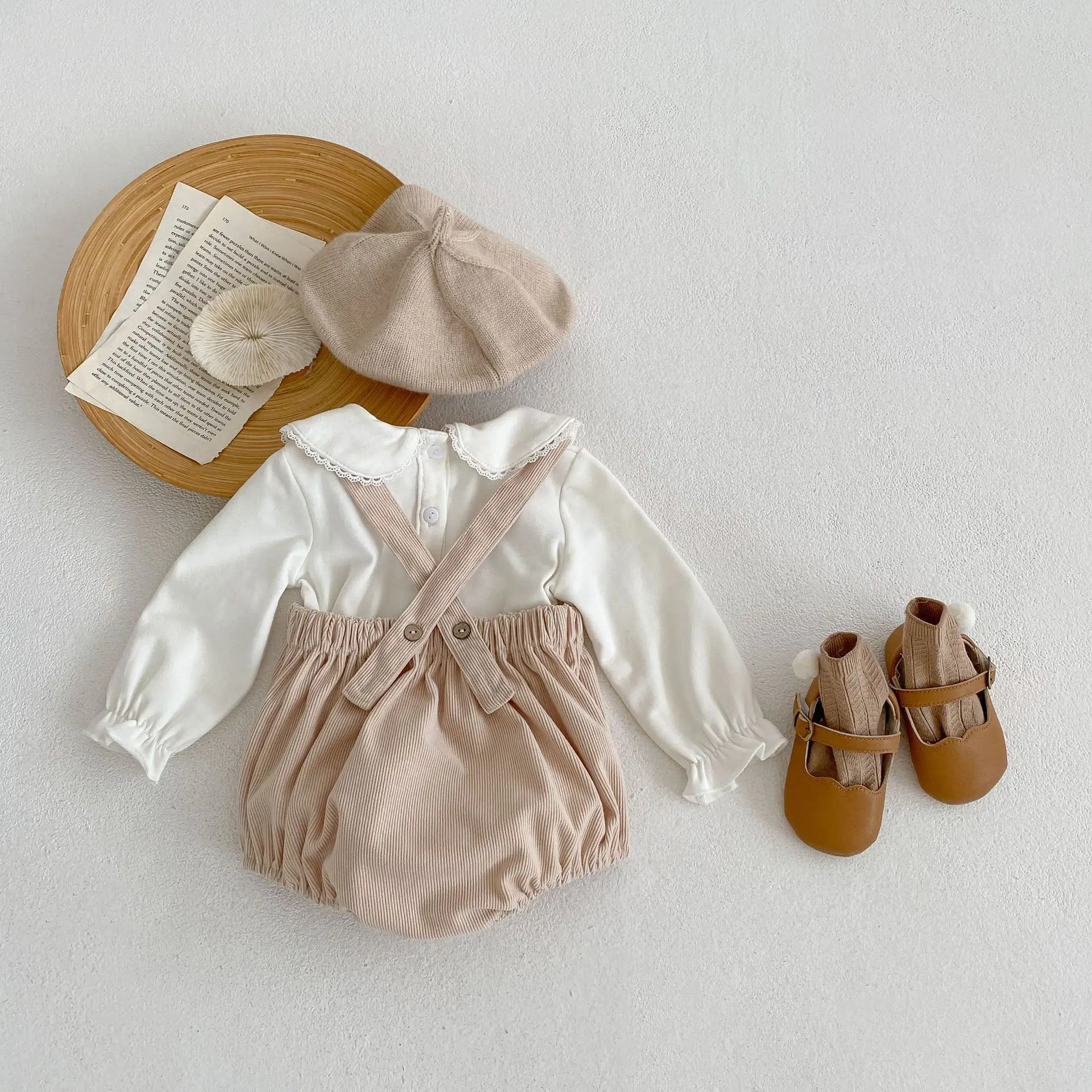 Baby Girl Heart Embroidered 2-Piece Set — feature 3