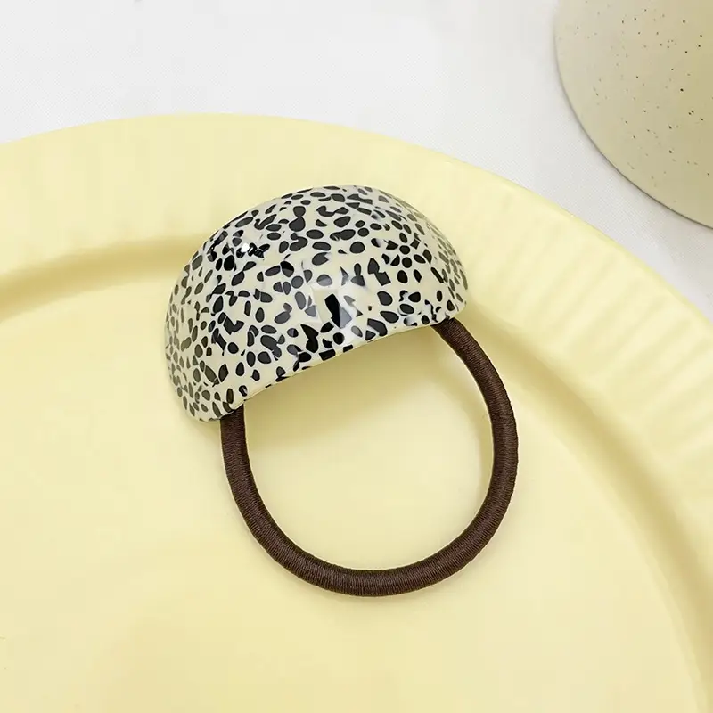 Green Glass Hair Ring with Acetic Acid Rope - Image 3