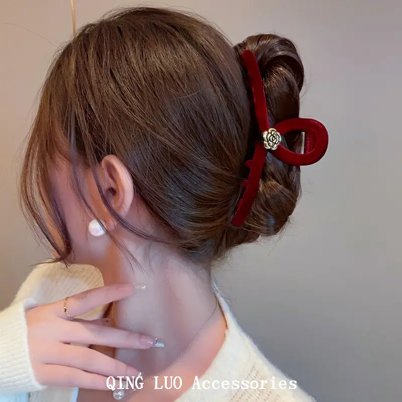 Red Velvet Hair Clip for Women Autumn Winter — feature 4