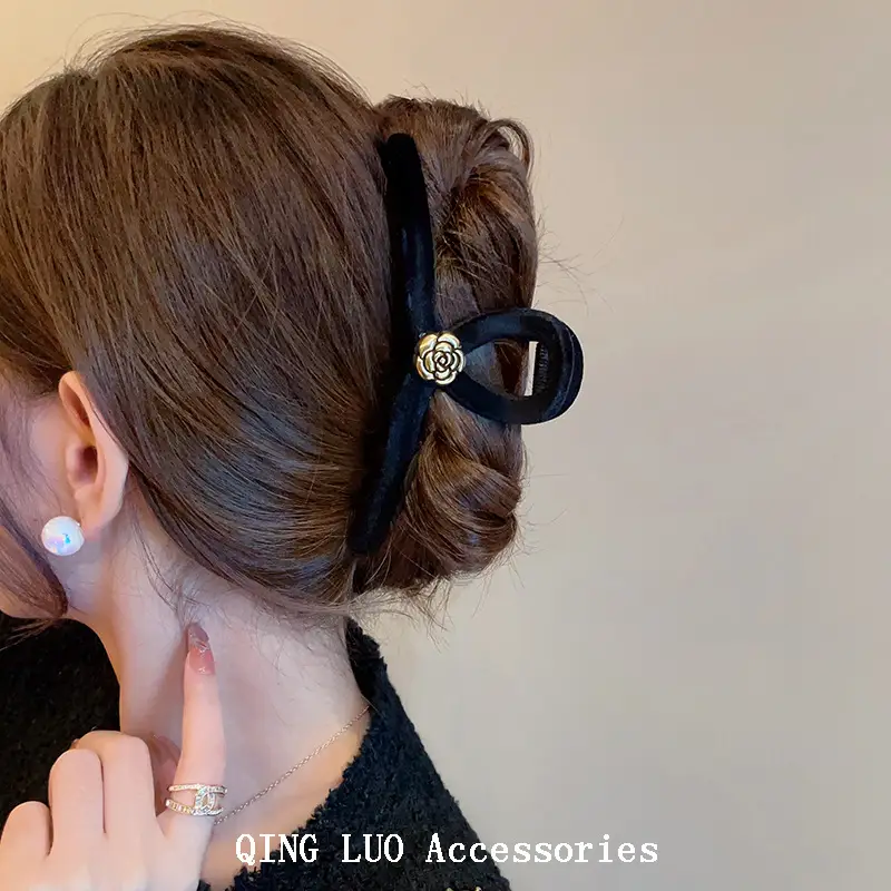 Red Velvet Hair Clip for Women Autumn Winter — feature 5