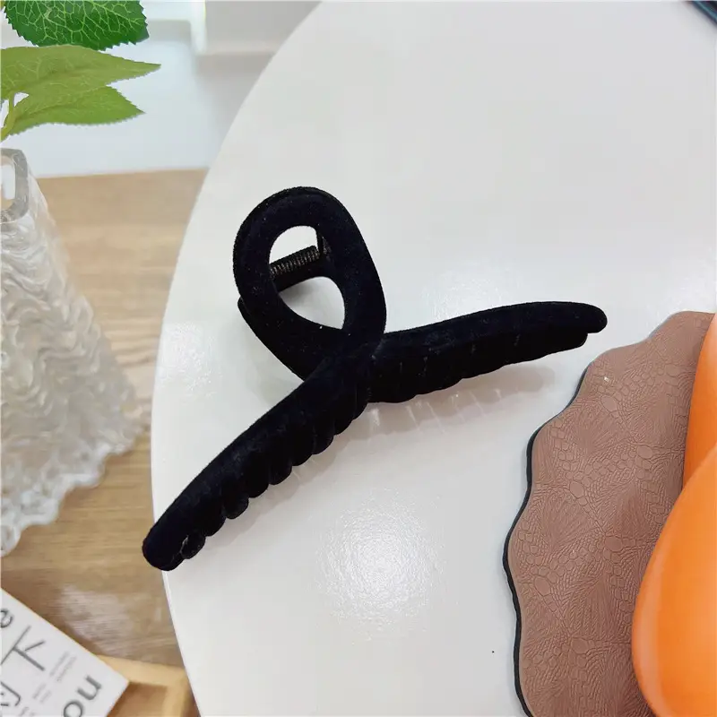 Red Velvet Hair Clip for Women Autumn Winter - Image 11