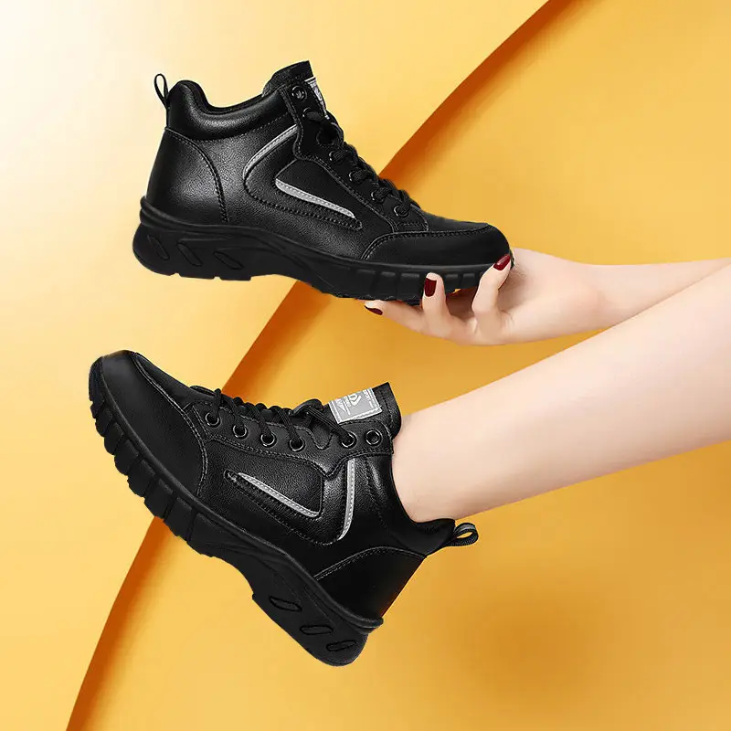 Soft-Soled Sneakers for Women 2025 Autumn and Winter New Black Thick-Soled Fleece-Lined Ins Dad Soft Leather Casual Leather Shoes - Image 2