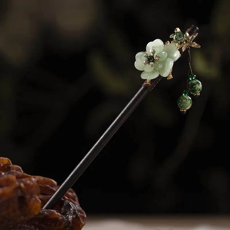 Antique Wooden Hairpin Tassel for Children