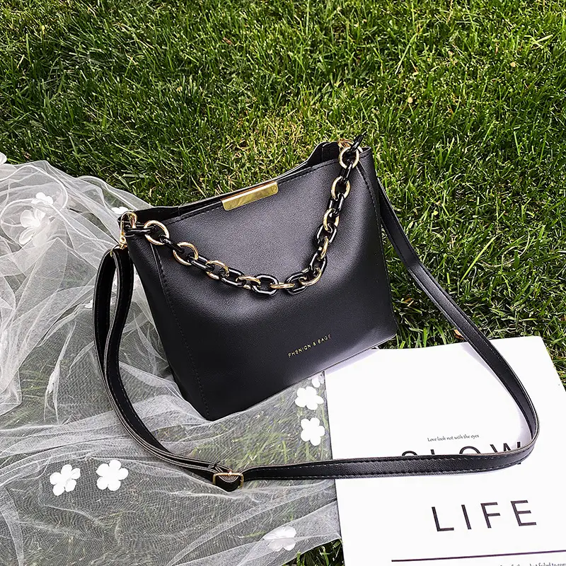 Women's Chain Strap Shoulder Bag 2022 Fashion - Image 4