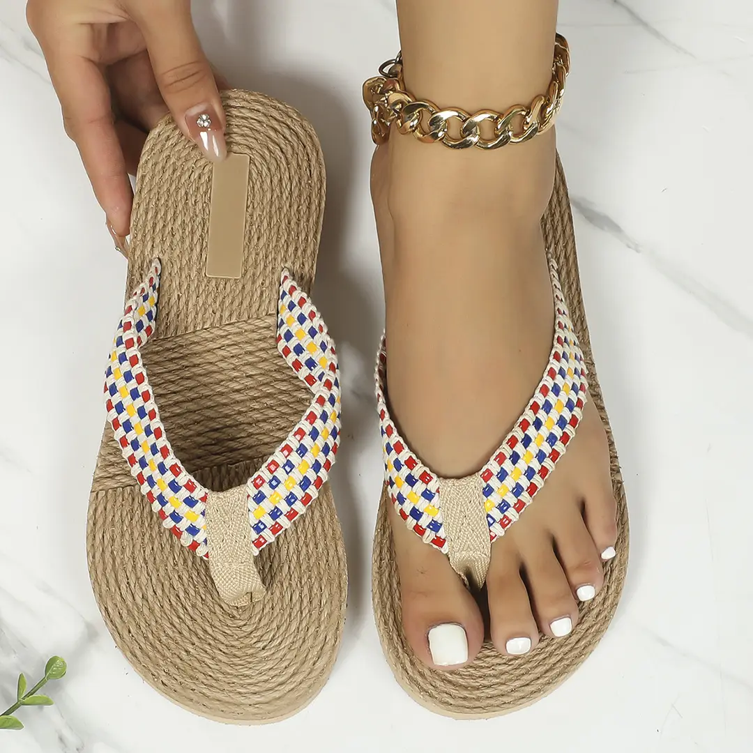 New imitation straw travel hemp bottom women's sandals Korean wave outerwear flip-flops fashion beach flip-flops women's slippers wholesale