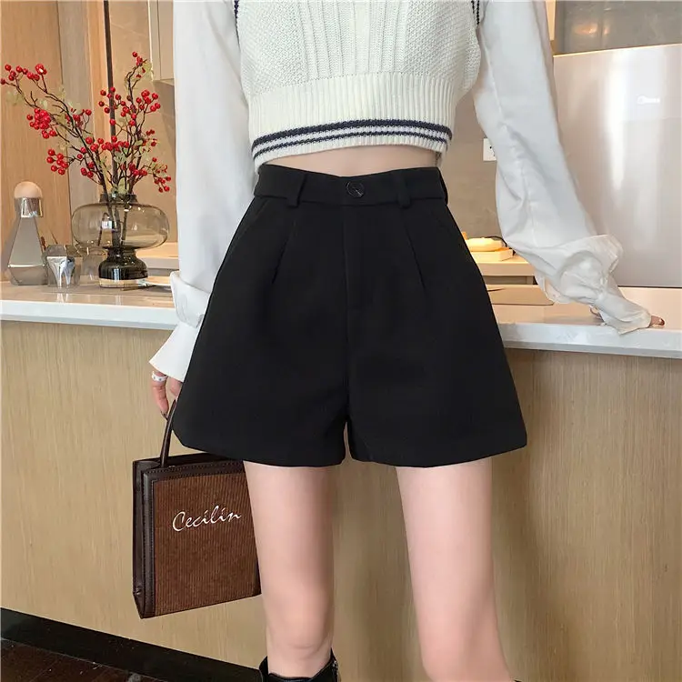 Women's Black High Waist Slimming Wool Shorts Large Size — feature 1