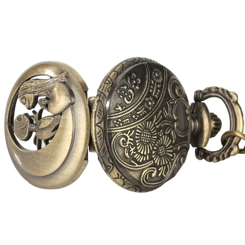 Vintage Bronze Steampunk Pocket Watch with Chain — feature 20