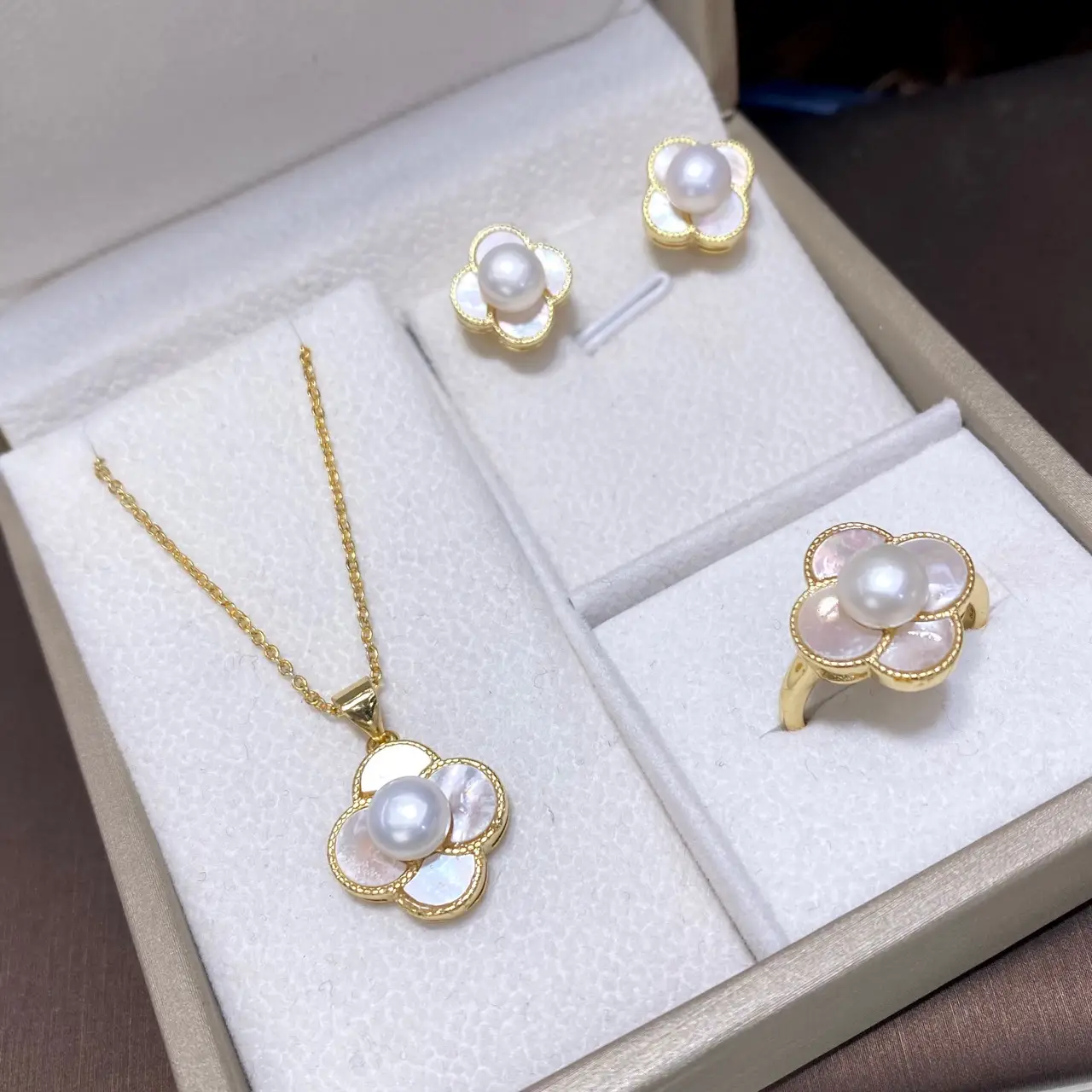 2025 Freshwater Pearl 3Pc Set Gold Plated - Image 2