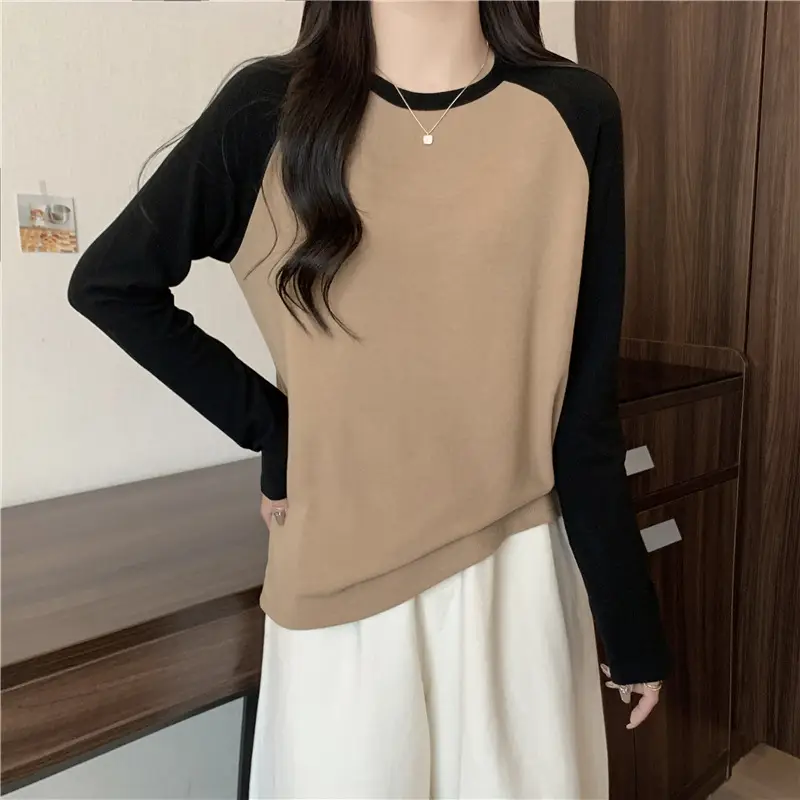 Winter Raglan T-Shirt Women White Black Long Sleeve — feature 2