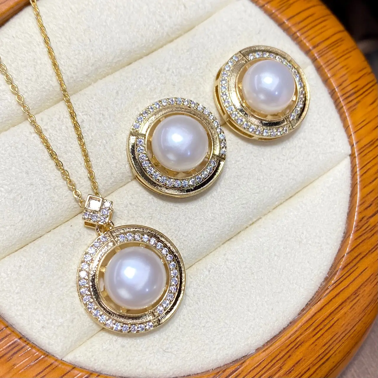 2025 Pearl Necklace Set with Earrings Ring Pendant Gold Plated — feature 2
