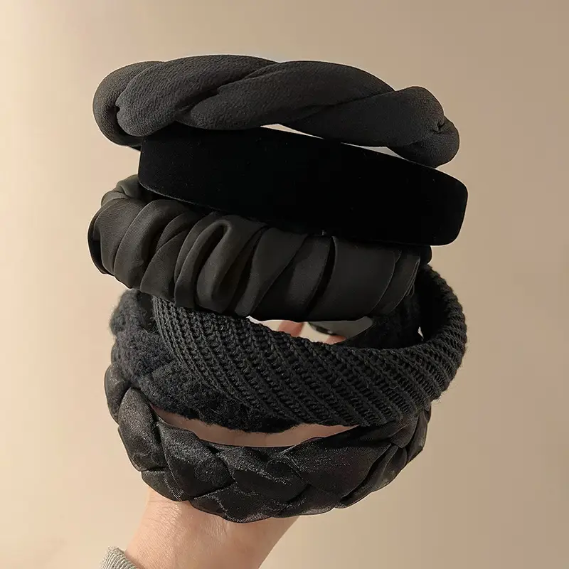 Black Ruched Hair Band for Women High-end Top - Image 16