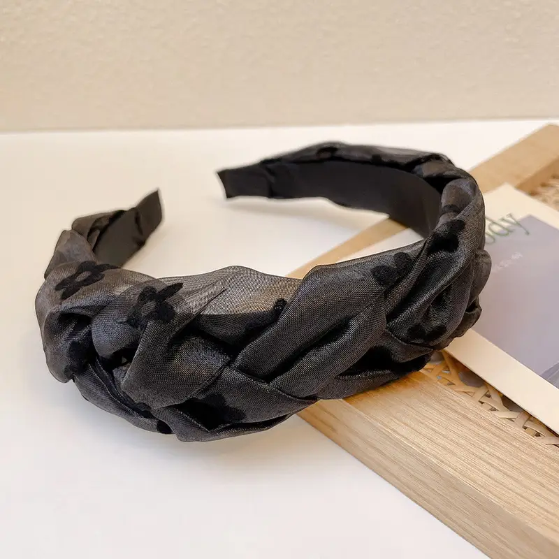 Black Ruched Hair Band for Women High-end Top - Image 5