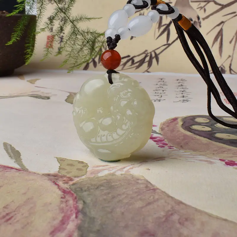 Green Jade Picchu Pendant for Men Women