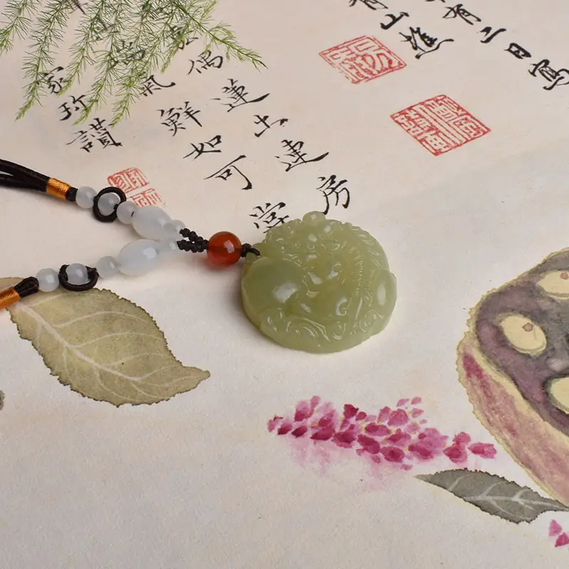 Green Jade Picchu Pendant for Men Women — feature 11