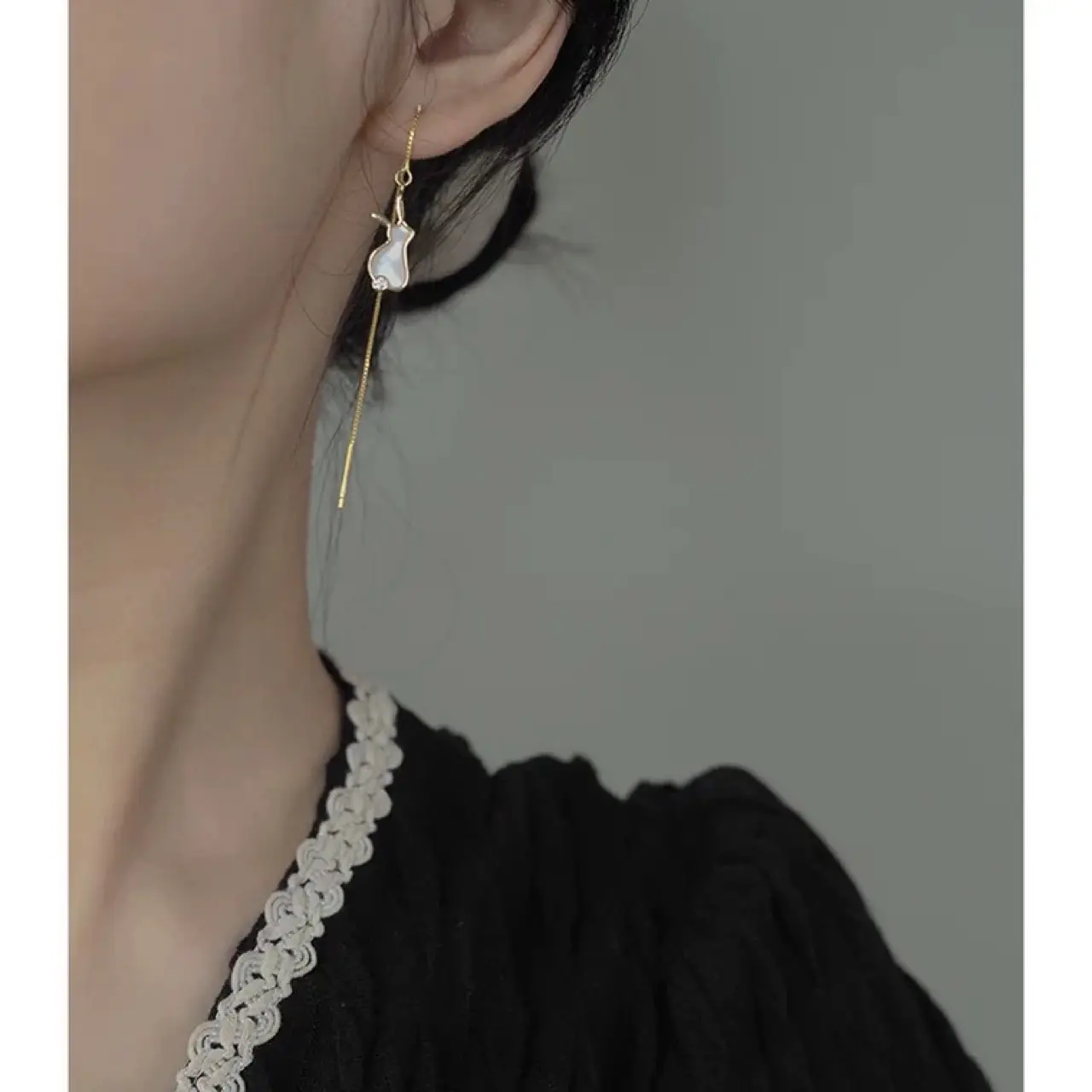 Cute Rabbit Earrings Gold Plated White Shell Long Earrings - Image 3