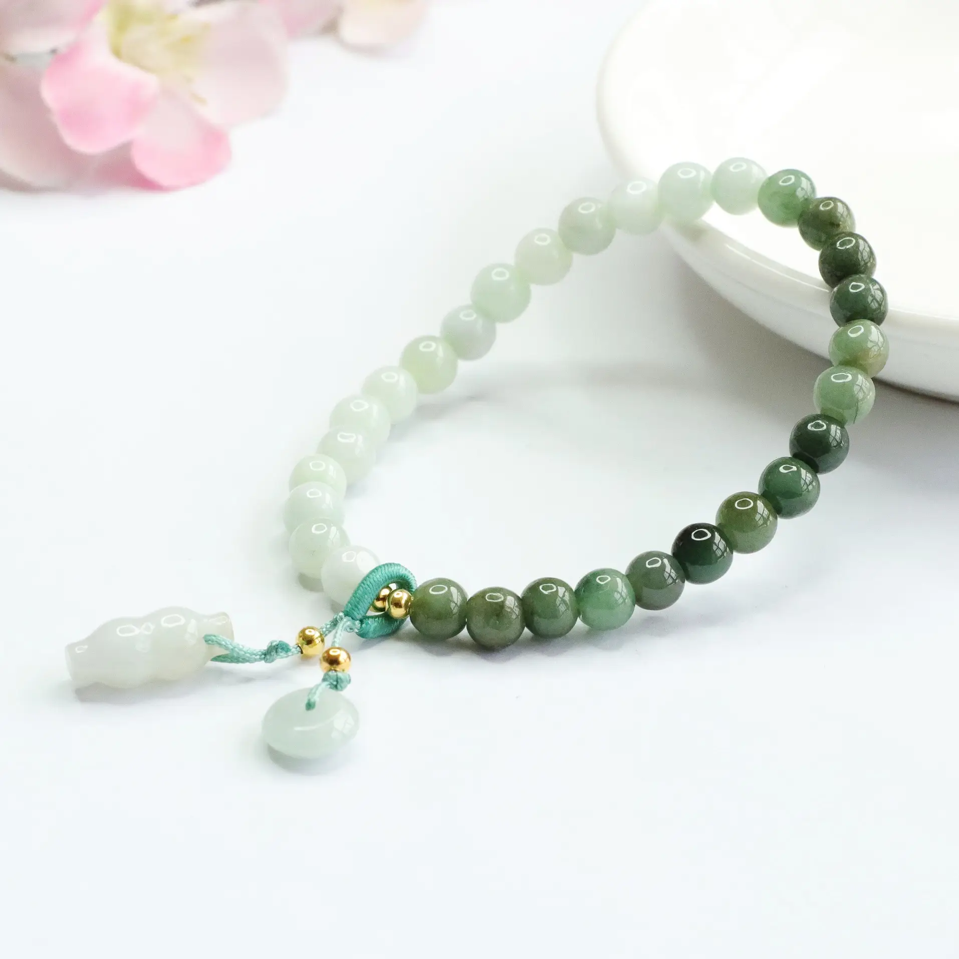 Guan Yu Jade Bracelet with Peace Buckle, Natural Grade, Green Gradient — feature 8