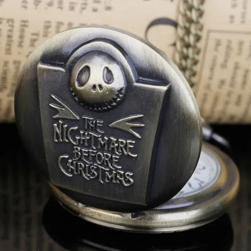 Jack Skull Steampunk Pocket Watch with Chain — feature 10