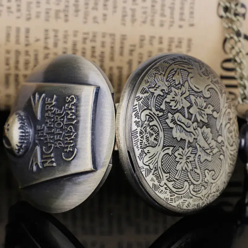 Jack Skull Steampunk Pocket Watch with Chain — feature 11