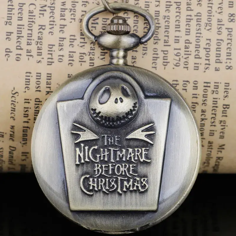 Jack Skull Steampunk Pocket Watch with Chain — feature 9
