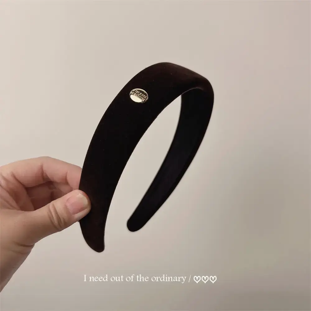 Advanced Sense Black Classic Metal Round Velvet Headband French Retro Elegant Exterior Hair Pressage Hair Clamp Headband - Image 5