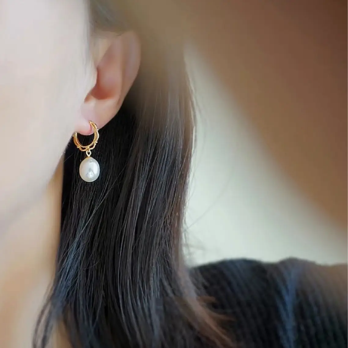 Natural Pearl Earrings Gold Plated Hollow Earrings - Image 5