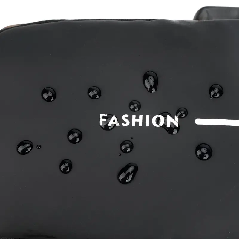 Men's Black Textured Crossbody Bag 2025 Winter — feature 17