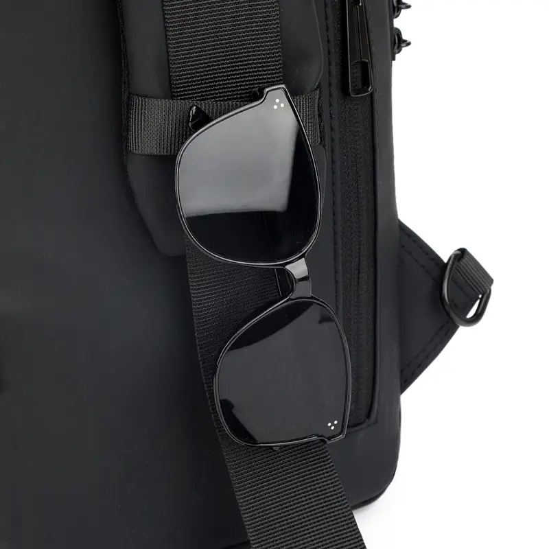 Men's Black Textured Crossbody Bag 2025 Winter — feature 22