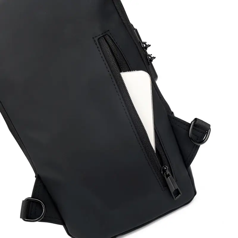 Men's Black Textured Crossbody Bag 2025 Winter — feature 27