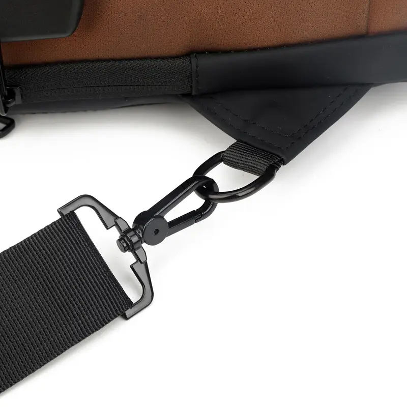Men's Black Textured Crossbody Bag 2025 Winter — feature 31