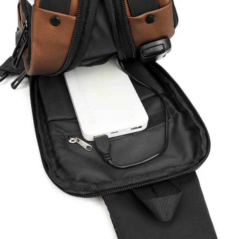 Men's Black Textured Crossbody Bag 2025 Winter — feature 34