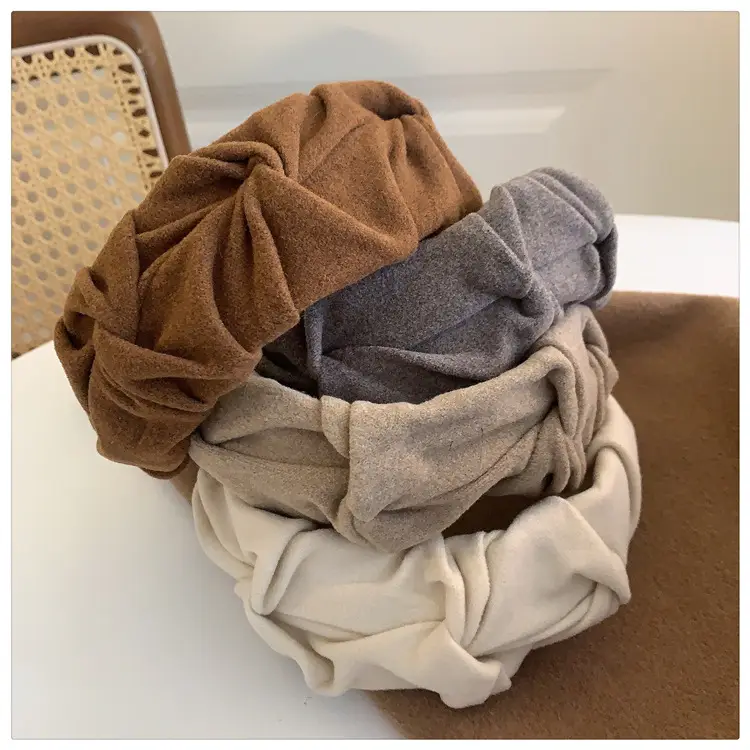 Milk Tea Pleated Wide Brim Headband 2022 Winter — feature 8