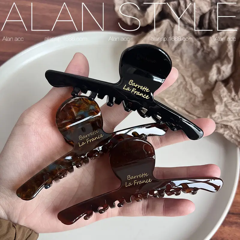 Women's Acetic Acid Coffee Shark Hair Clip Large - Image 11
