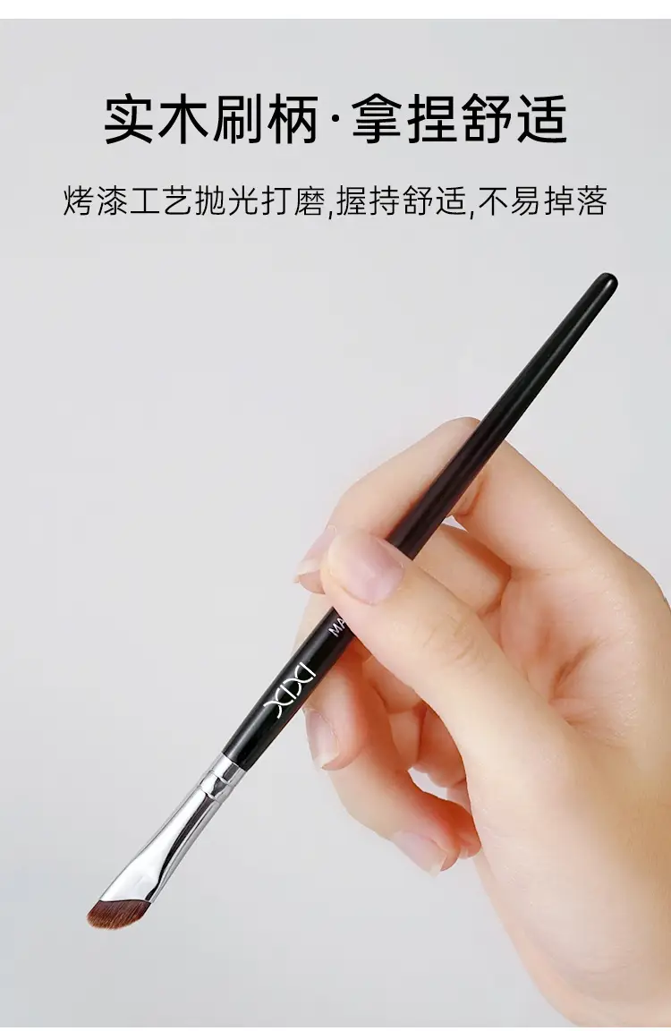 Xixi Sickle Eyeliner Brush Fine Oblique Head — feature 8