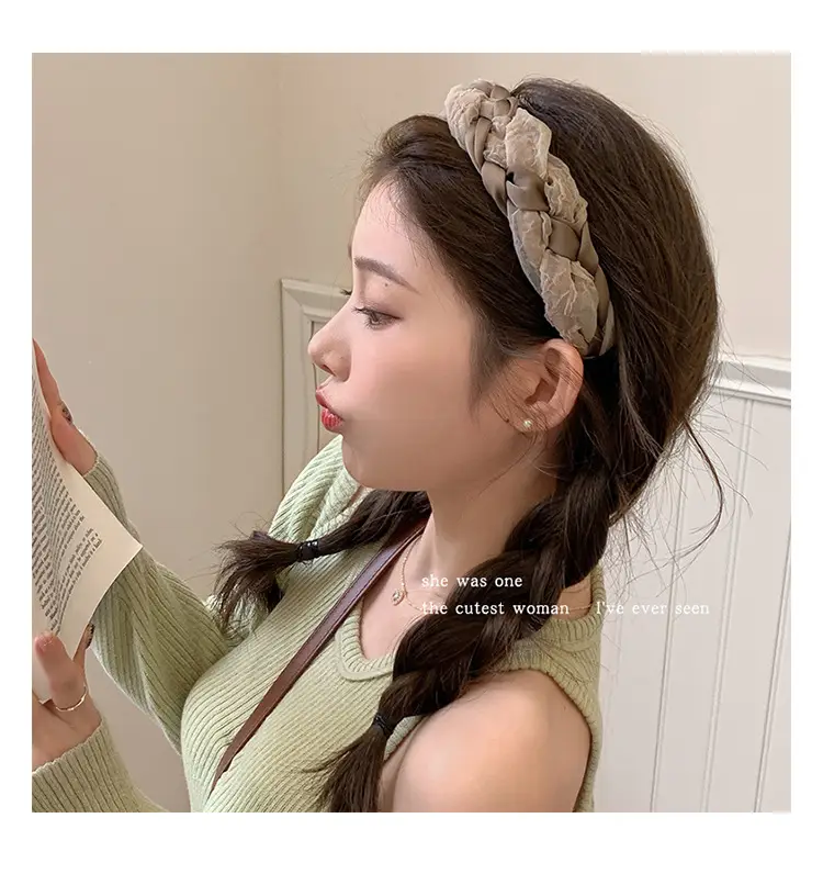 Women's French Braid Hairpin Headband Beige Black — feature 6