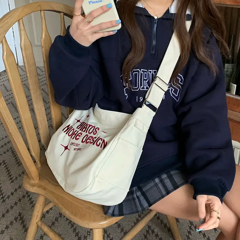 Japanese Canvas Shoulder Bag for College Students — feature 8