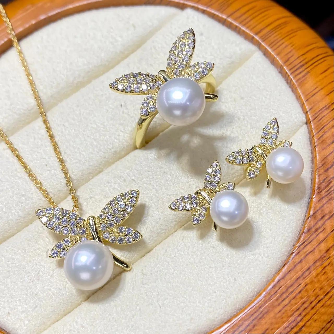 2025 Pearl Pendant Set Natural Green Gold Jewelry Gift — feature 2
