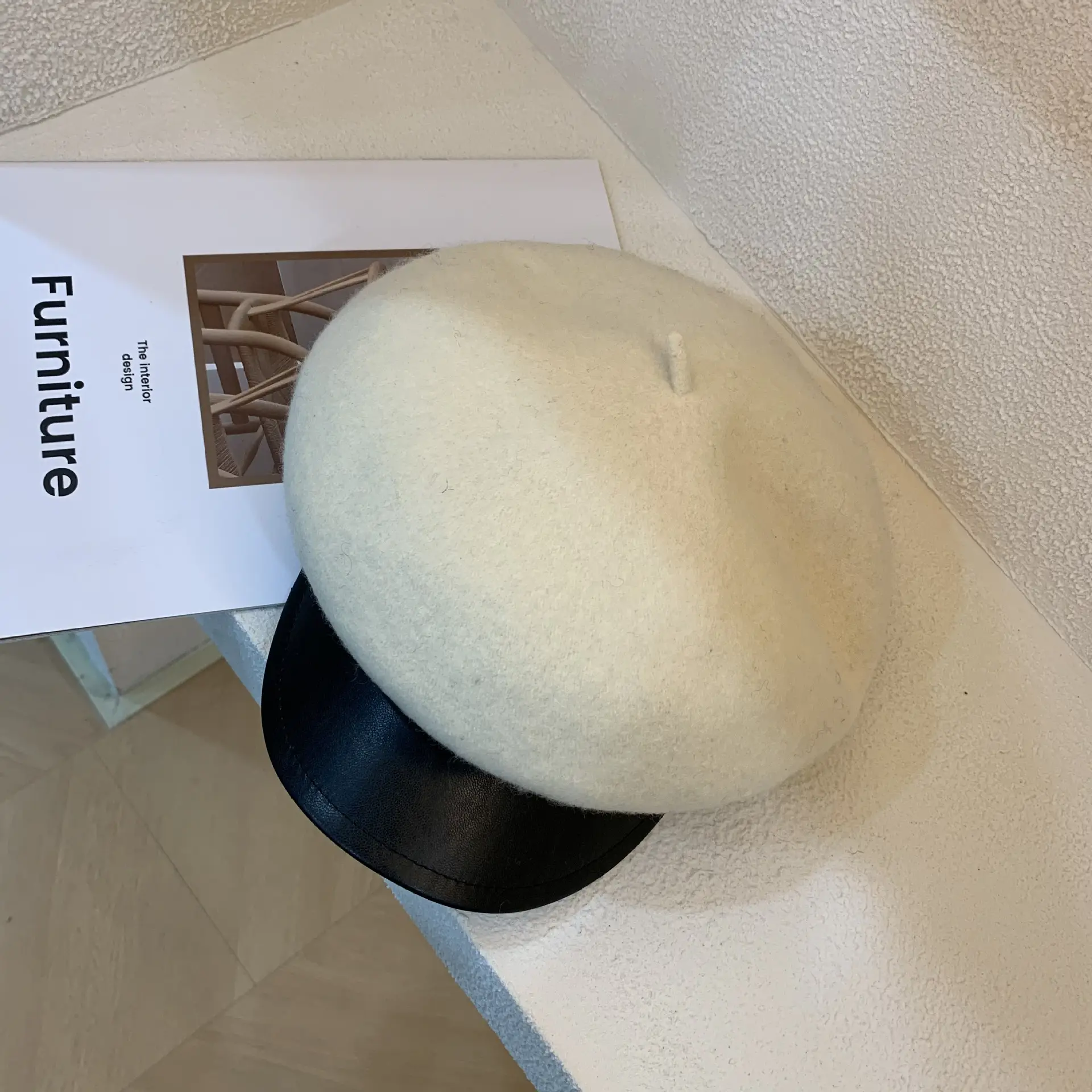 2023 Woolen Beret for Girls Red Peaked Cap - Image 3