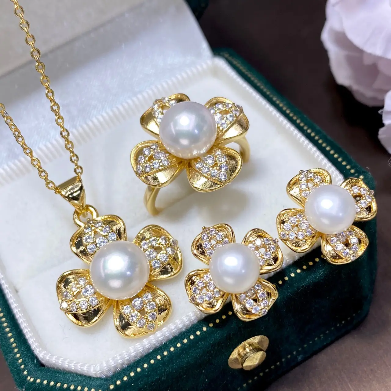 2025 Pearl Flower Earrings Set Gold Plated - Image 4