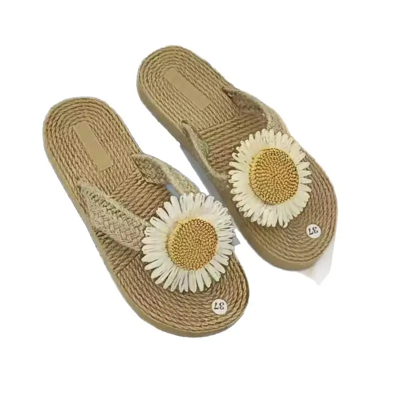 Ethnic Style Imitation Straw Travel Espadrille Women's Sandals, Trbottomy Outer Wear Flip-Flops, Fashionable Beach Flower Flip-Flops for Women