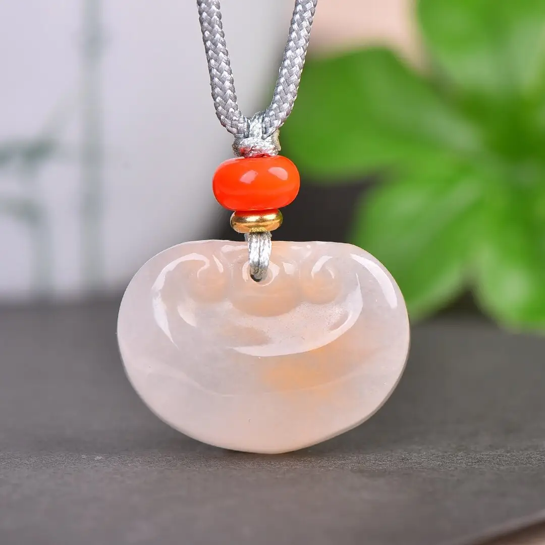 Natural Gold Silk Jade Pendant Guanyin Lotus Gem Light - Image 8