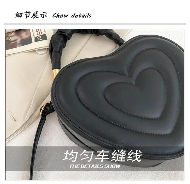Women's Red Heart Crossbody Bag 2022 — feature 5