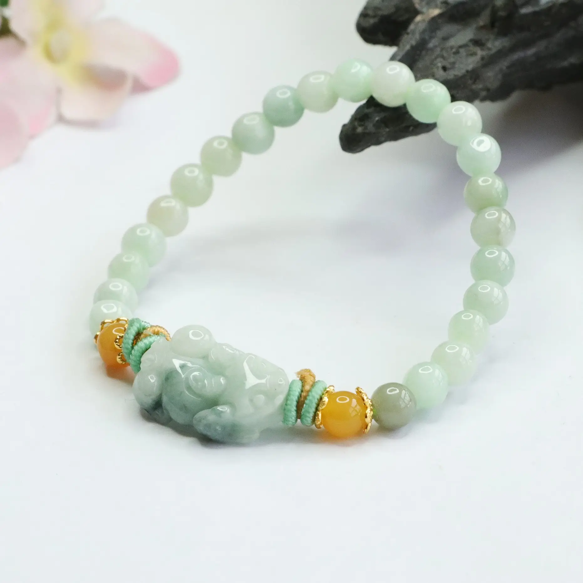Guan Yu Jadeite Bracelet for Women Natural Grade — feature 11