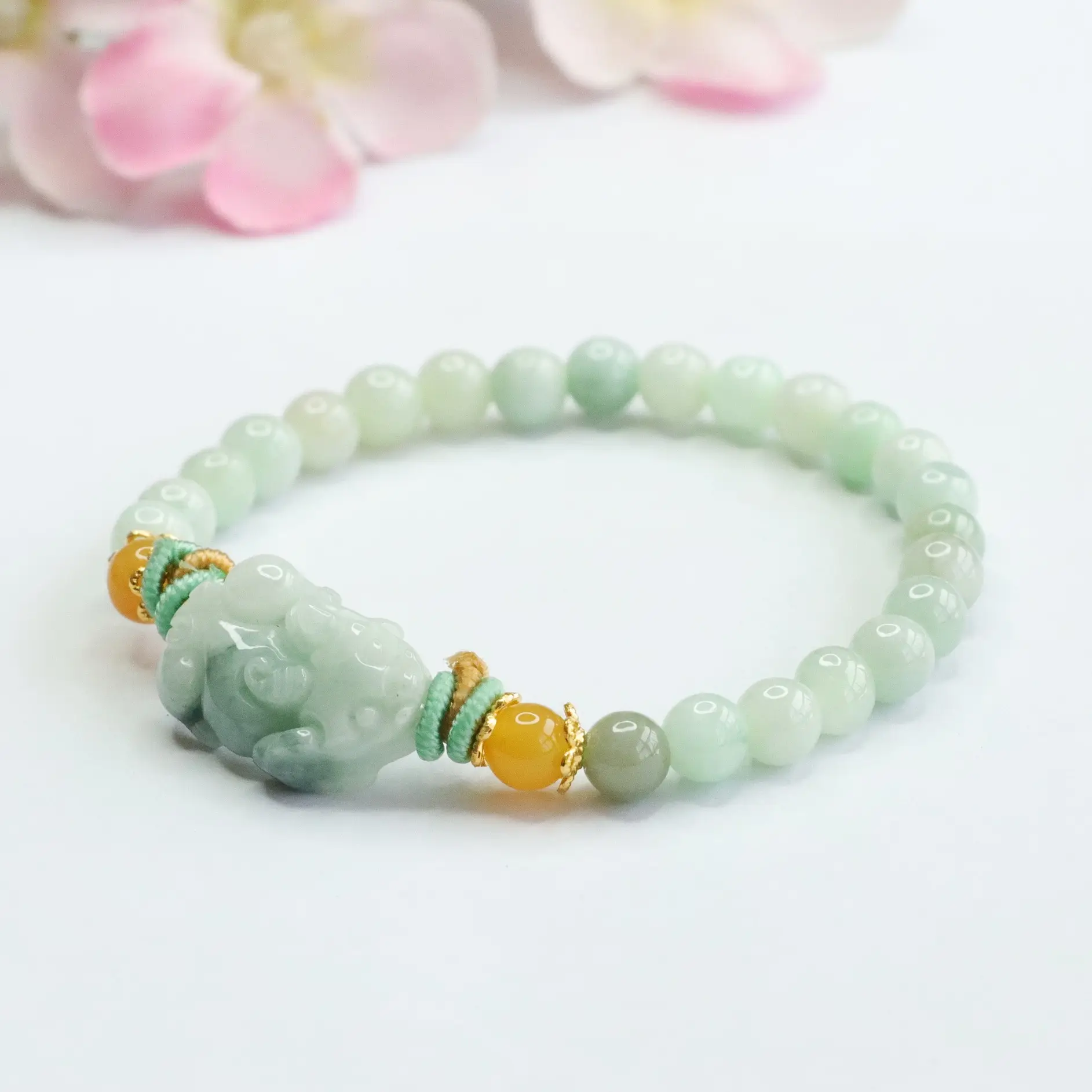 Guan Yu Jadeite Bracelet for Women Natural Grade — feature 7