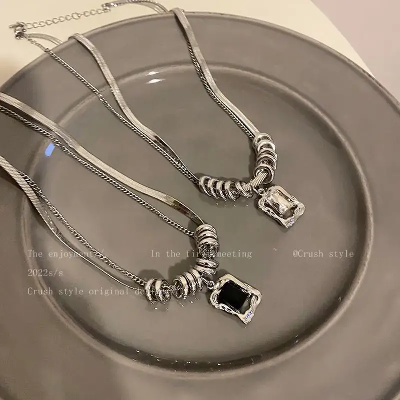 Hip Hop Square Zircon Necklace Women Winter 2022 — feature 6